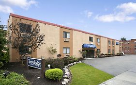 Travelodge Cleveland Lakewood